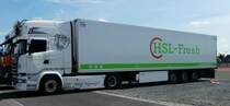 =Scania-Sattelzug von  HSL-Fresh  steht beim Country-, Trucker- und Streetfoodfestival Fulda im Juli 2017