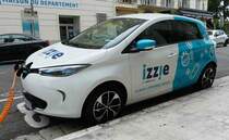 =Renault steht im September 2017 in Nizza an einer Ladestation