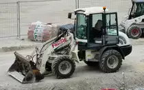 =Radlader des Bauunternehmens FRECHE, gesehen im September 2017 in Menton/F