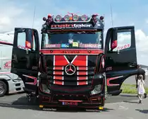 =MB Actros von MAINTALER steht beim Country-, Trucker- und Streetfoodfestival Fulda im Juli 2017