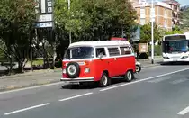 =VW T 2 rollt im September 2017 durch San Bartolomeo/I