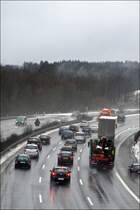 .... Dank den Autofahrern haben wir nun einen kleinen  Rckstau  und fast einen Zusammensto....