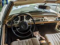 Mercedes-Benz Pagode interior. Foto: Hungaroring Classic am 01.10.2017.