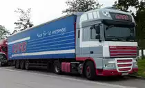 =DAF XF-Sattelzug der Spedition  GRAB  steht auf einer Rastanlage an der A7, 09-2017
