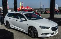 Opel Insignia II Sports Tourer OPC Line am 01.10.2017 (Opel Stand auf der Hungaroring Classic)