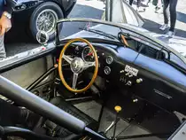 Innenraum des Porsche 718-60 Rennwagen. Laut des Zettels ist die Drehzahl im zweiten Gang 4250 U/min bei 60 Km/S Foto: Hungaroring Classic am 01.10.2017.