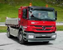 MB Axor-Kipper von  bruno loi  steht auf einem Rastplatz vor dem San Bernhardino-Tunnel, 09-2017