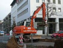 Atlas 1605 M arbeitet auf dem Uni-Platz im Fulda am 26.01.2009