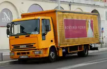 =Iveco tector steht an Marktgelände von Nizza, 09-2017