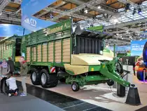 Krone AX 280 HD Ladewagen am 18.11.17 auf der Agritechnica in Hannover