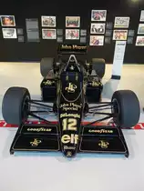 Museo Lamborghini Sant'Agata Bolognese, Lotus 98T, BJ 1986, Renault EF15B Motor, 900 PS, F1 Fahrzeug von Ayrton Senna (30.10.2017)
