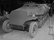 Der tschechoslowakischer Schützenpanzerwagen OT-810 basierte auf dem Chassis des Sd.Kfz. 251 der deutschen Wehrmacht. (IWM Duxford, September 2013)