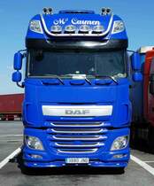 =DAF-Zugmaschine gesehen auf einem Rastplatz südlich von Mailand, 09-2017