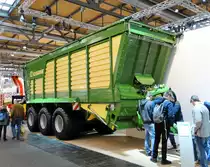 Krone TX 460 D Silagewagen am 18.11.17 auf der Agritechnica in Hannover