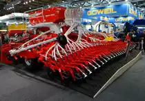 Pöttinger Saatmaschine am 18.11.17 auf der Agritechnica in Hannover