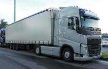 =Volvo FH 460 rastet an der A 7, 09-2017