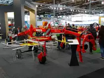 Pöttinger Kreiselschwader am 18.11.17 auf der Agritechnica in Hannover