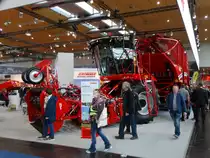 Grimme REXOR Rübenerntemaschine am 18.11.17 auf der Agritechnica in Hannover