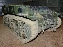 Eine Artilleriezugmaschine M5 Stuart VI Gun Tower im Imperial War Museum Duxford. (September 2013) 