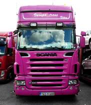 =Scania R 480-Sattelzugmaschine von  Varupa trans  aus Bosnien-Herzegowina rastet an der A7 im September 2017