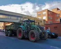 Fendt Vario 930 am 23.11.17 in Frankfurt am Main Osthafen