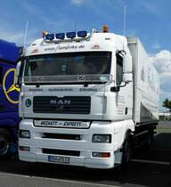 =MAN als  Brikett Express  steht beim Country-, Trucker- und Streetfoodfestival Fulda im Juli 2017