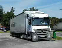 =MB Actros-Sattelzug rastet im September 2017 an der A 5