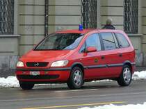 Opel BE 25019 der Feuerwehr der Stadt Bern unterwegs in Bern am 12.12.2008