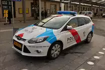 Ford Mondeo Streifenwagen, seit kurzem haben die Fahrzeuge der Luxemburgischen Polizei in einem neuen Look.  Gesehen am 12.12.2017 