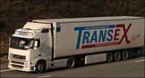 TranSEX... Dieser VOLVO FH 480PS der schweizer Spedition ist in Richtung Heimat unterwegs. Die besondere Strke des Unternehmens liegt im Verkehr nach Skandinavien/Norwegen! Natrlich werden auch Deutschland, Italien und die Benelux-Lnder regelmig angefahren. Transportiert wird Holz, Mbel, Papier, Stahl etc.