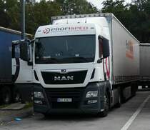 =MAN-Sattelzug der Spedition  PROFISPED  rastet im September 2017 an der A 5