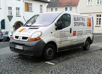 =Renault Trafic der Firma Elektro-STOPPEL steht im Dezember 2017 in Fritzlar