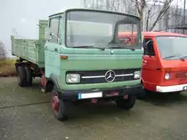 Mercedes Benz LPK 808. Der 7.5to hat einen Hubraum von 3800 cm³ und leistet 86 PS. Nutzfahrzeugmuseum Halle 31 am 19.12.2017.