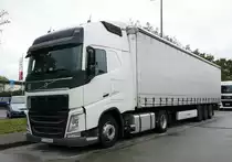 =Volvo FH 500-Sattelzug rastet im September 2017 an der A 5