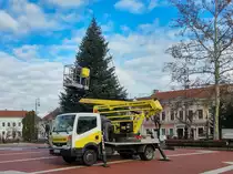 Nissan Cabstar mit Kranaufbau am 30.11.2017