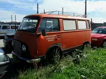 TAUNUS-Transit, ehemals FF-Ernsthofen-Rubring; auf einem Sammelparkplatz; 170915