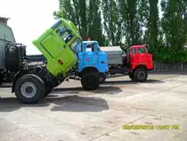 L 60 2mal W50 zur Feier am IFA Museum Nordhausen Bild habe ich am 06.06.2015 gemacht.