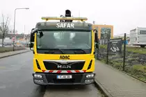 ADAC/Safar MAN TGL Abschleppfahrzeug am 06.01.18 in Frankfurt am Main Preungesheim