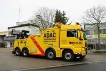 ADACTruckService/Safar MAN TGX V8 (EMPL Bison) Aschleppfahrzeug für LKW und Busse am 06.01.18 in Frankfurt Preungesheim. Dieses Foto entstand bei einen vereinbarten Fototermin