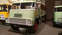 DAF AS2000DO aus dem Jahr 1962. Die AS Baureihe wurde 1957 auf der Frankfurter Automobilausstellung vorgestellt. Der Wagen hat eine Nutzlast von acht Tonnen. Unter der Haube arbeitet ein 6-Zylinderreihenmotor aus dem Hause British-Leyland. Dieser leistet 165 PS. DAF-Museum Eindhoven am 05.01.2018.