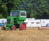 RS 03 Aktivist wurde von 1949-1952 im Brandenburger Traktorenwerk 3761 mal hergestellt , Bild habe ich in Hermannsacker am 29.08.2015 gemacht.