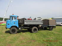 W 50 und HL 10 in Nohra zum Oldtimer Treffen 1.Platz Nutzfahrzeuge W50 2.Platz Anhänger HL-10 3.Platz Motorad TS 150 die sich auf dem Kipper befindet Bild habe ich nach der Preisverleihung am 17.05.2009 gemacht.