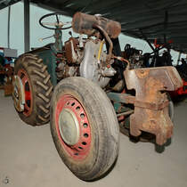 Ein Traktor Marke Eigenbau im Agroneum Alt Schwerin. (August 2012)