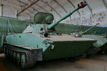 Der leichter Schwimmpanzer PT-76 im Technik Museum Pütnitz. (August 2006)