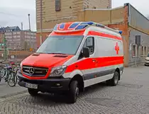 Neuer Rettungstransportwagen RTW auf Mercedes-Benz Sprinter Facelift 4x4 Delfis Europa aufgebaut von Ambulanzmobile Schönebeck als RTW der Technischen Dienste der Bereitschaftspolizei. Stationiert ist das Fahrzeug in Leipzig. Fotografiert am 03.02.2018 in Chemnitz im Rahmen eines Fussballspiels.