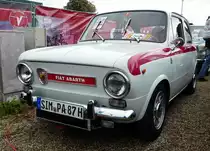 =Fiat Abarth 850 steht auf dem Ausstellungsgelände der Veterama, 10-2017