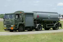 Ein DAF 1700 Flugfeldtankfahrzeug der Niederländischen Luftwaffe. (Gilze-Rijen, Juni 2005)
