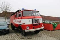 IFA W50 L Löschfahrzeug steht am 17.02.18 in Langen (Hessen) bei der Feuerwehr bei einen Fototermin fotografiert