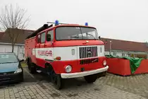 IFA W50 L Löschfahrzeug steht am 17.02.18 in Langen (Hessen) bei der Feuerwehr bei einen Fototermin fotografiert