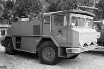 Ein Oshkosh MB-1 Flugfeldlöschfahrzeug der Belgischen Luftwaffe. (Historical Centre Beauvechain, Juni 2004)